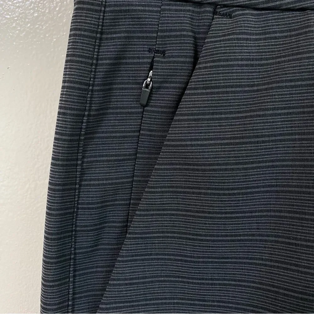 Hang Ten Hybrid men’s short size 38 - Picture 5 of 8